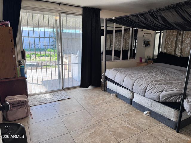 2825 W Madison Street, Phoenix, AZ 85009