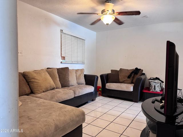 2825 W Madison Street, Phoenix, AZ 85009