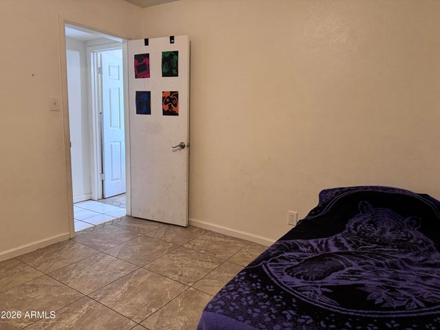 2825 W Madison Street, Phoenix, AZ 85009