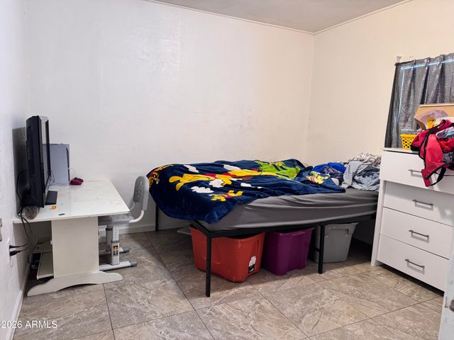 2825 W Madison Street, Phoenix, AZ 85009