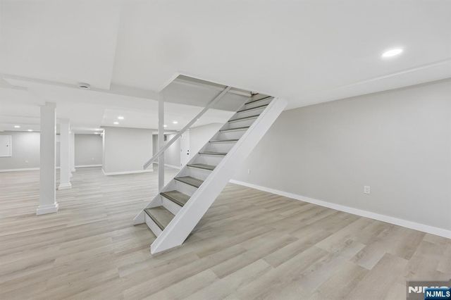33 Lotz Street, North Haledon, NJ 07508