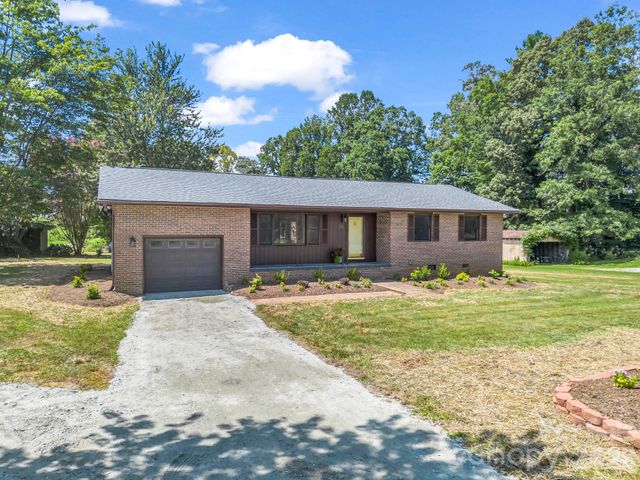 24 Verbena Way 5, Flat Rock, NC 28731