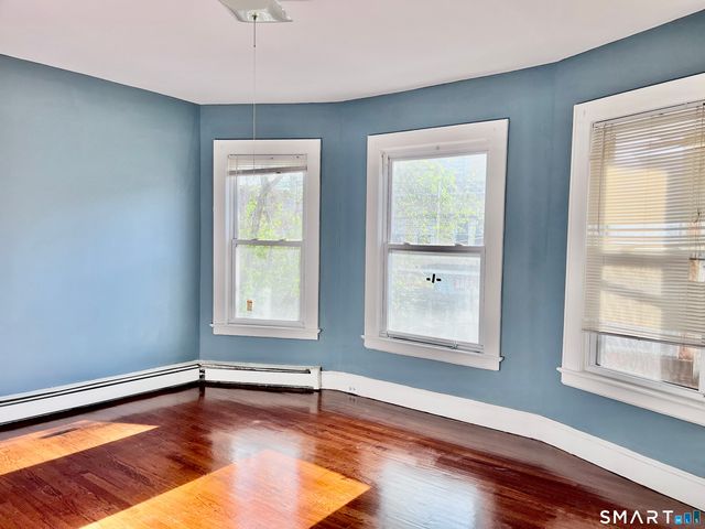 1368-1370 East Main Street, Bridgeport, CT 06608
