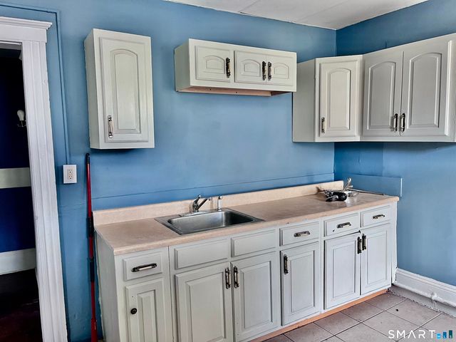 1368-1370 East Main Street, Bridgeport, CT 06608