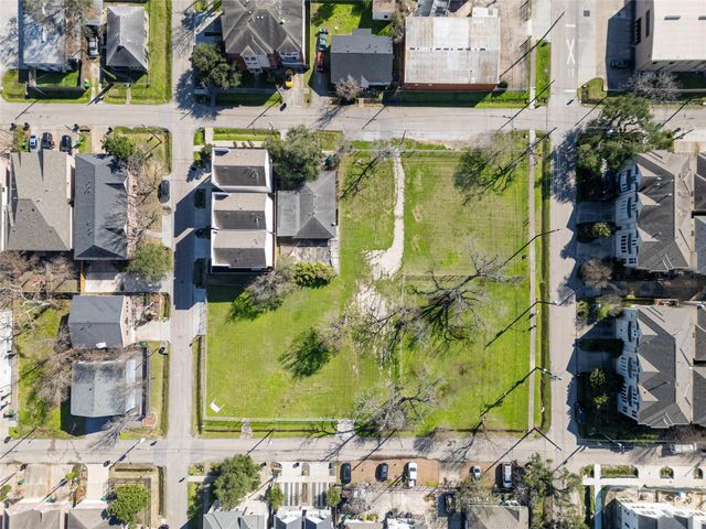 5006 Maxie Street, Houston, TX 77007