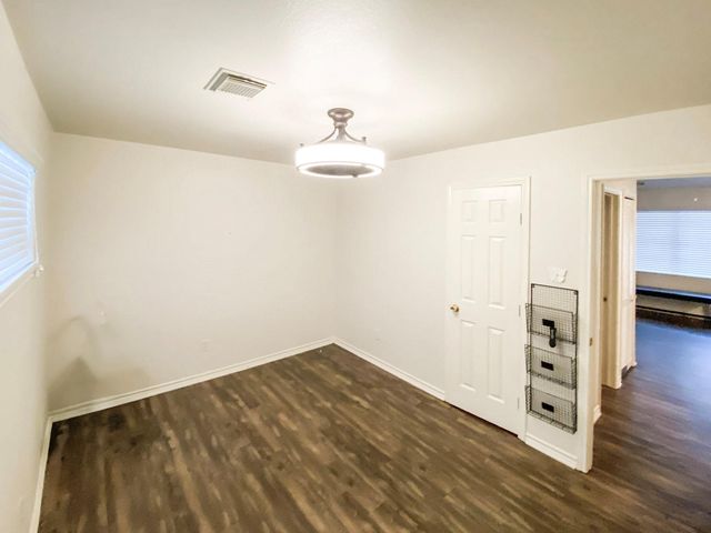 5006 Maxie Street, Houston, TX 77007