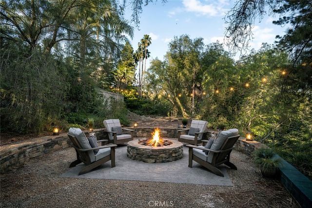 15 La Crescenta Drive, Camarillo, CA 93010