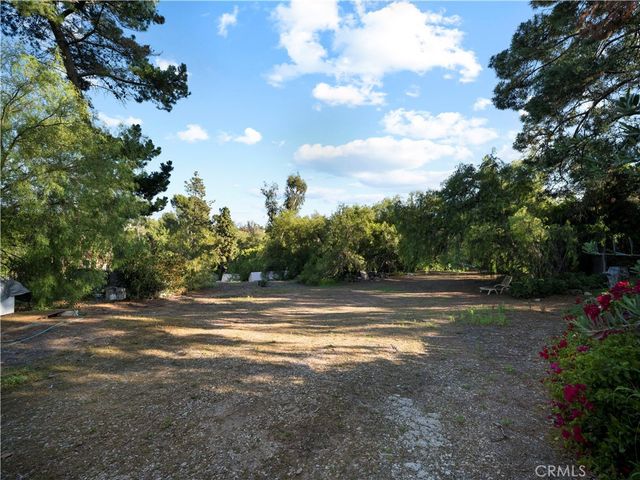 15 La Crescenta Drive, Camarillo, CA 93010