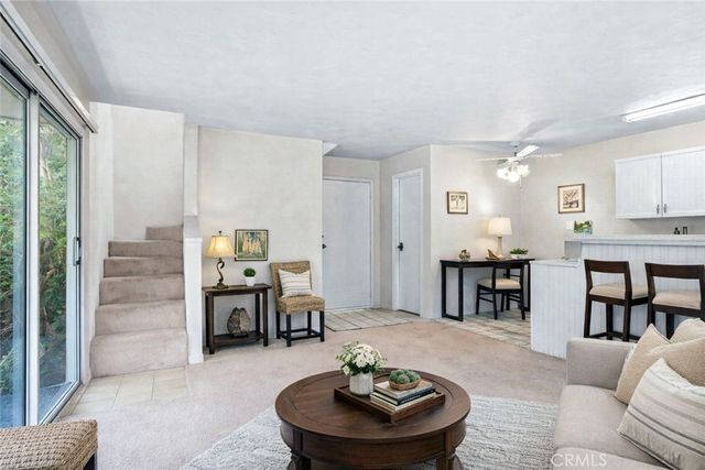15 La Crescenta Drive, Camarillo, CA 93010