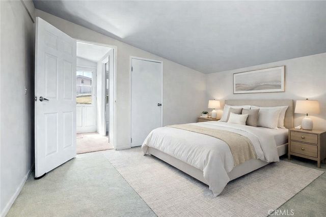 15 La Crescenta Drive, Camarillo, CA 93010