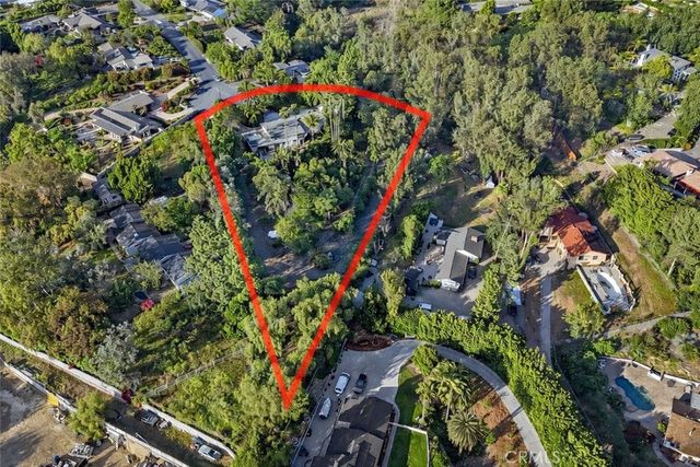 15 La Crescenta Drive, Camarillo, CA 93010