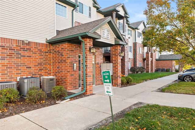 105 NW 8th Street 106, Grimes, IA 50111