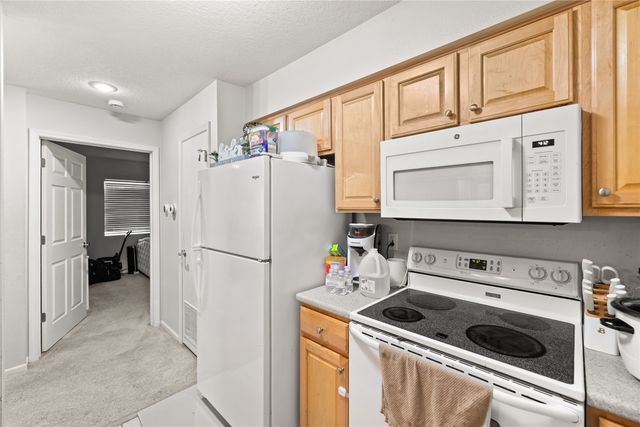 105 NW 8th Street 106, Grimes, IA 50111