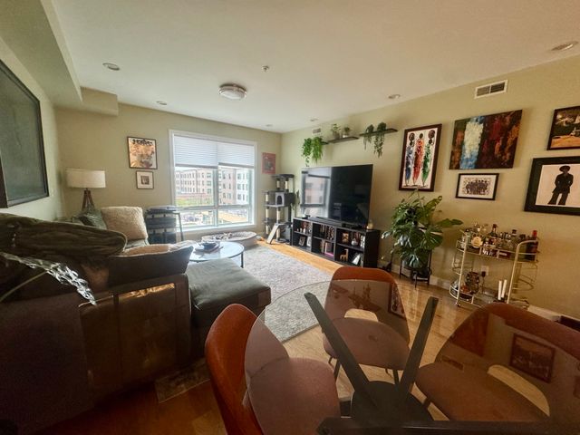 15 Guild Street 205, Boston, MA 02119