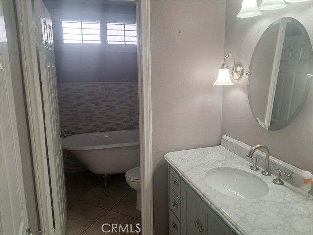 1609 Silvia, Lancaster, CA 93535