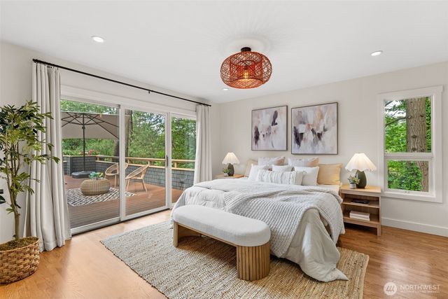 14317 SE 49th Street, Bellevue, WA 98006