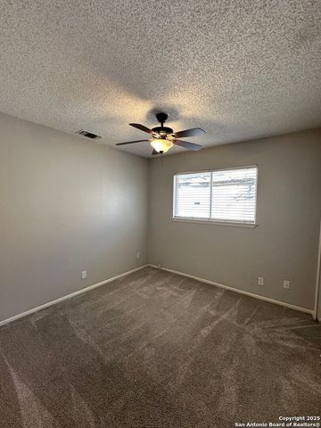 6802 Twin Lake, San Antonio, TX 78244