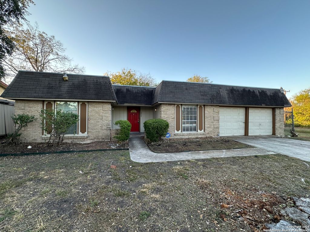 6802 Twin Lake, San Antonio, TX 78244