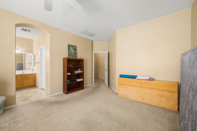 8118 W HARMONY Lane, Peoria, AZ 85382