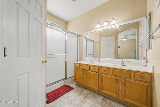 8118 W HARMONY Lane, Peoria, AZ 85382