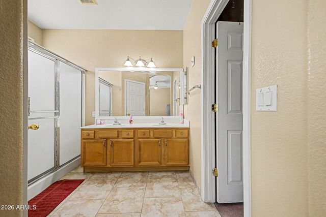 8118 W HARMONY Lane, Peoria, AZ 85382