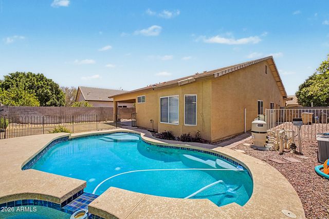 8118 W HARMONY Lane, Peoria, AZ 85382