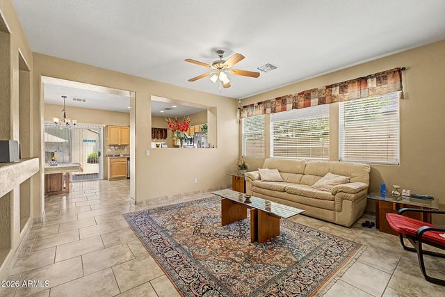 8118 W HARMONY Lane, Peoria, AZ 85382