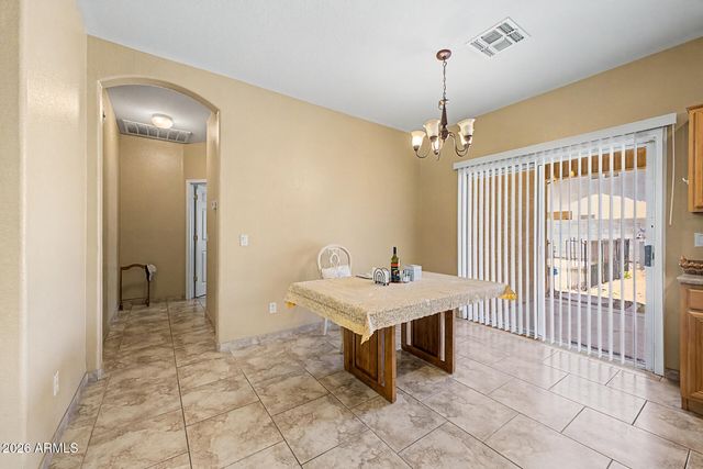 8118 W HARMONY Lane, Peoria, AZ 85382