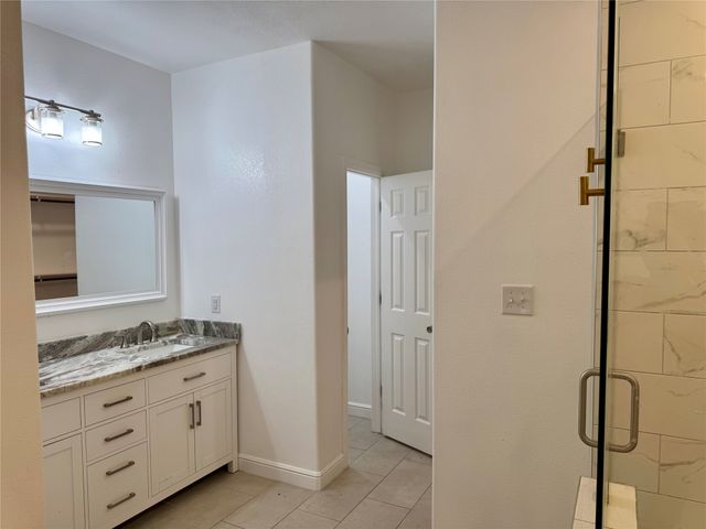 2817 Steepleridge Circle, Granbury, TX 76048