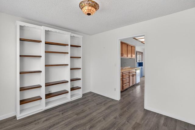 6129 Kifisia Way, Fair Oaks, CA 95628