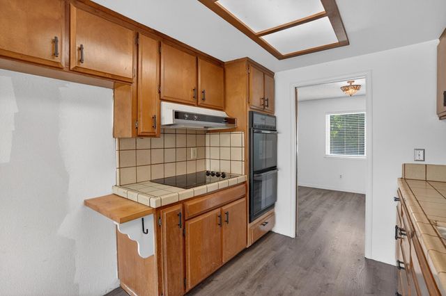 6129 Kifisia Way, Fair Oaks, CA 95628