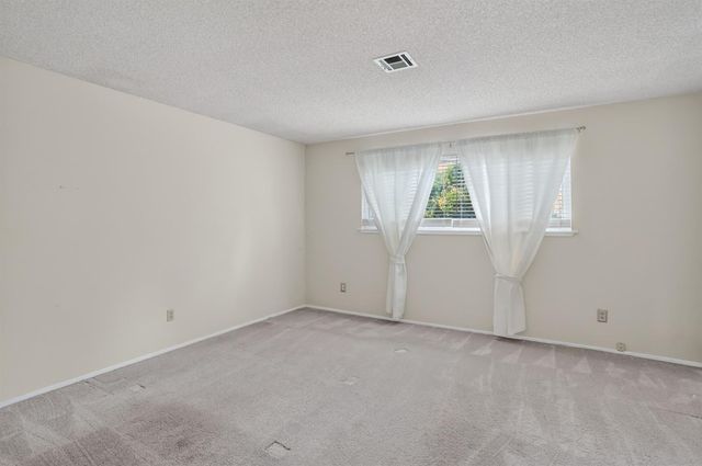 6129 Kifisia Way, Fair Oaks, CA 95628