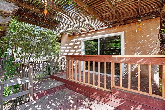 6129 Kifisia Way, Fair Oaks, CA 95628