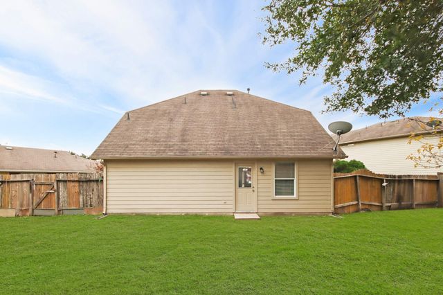 807 Sycamore Ridge Lane, Houston, TX 77073