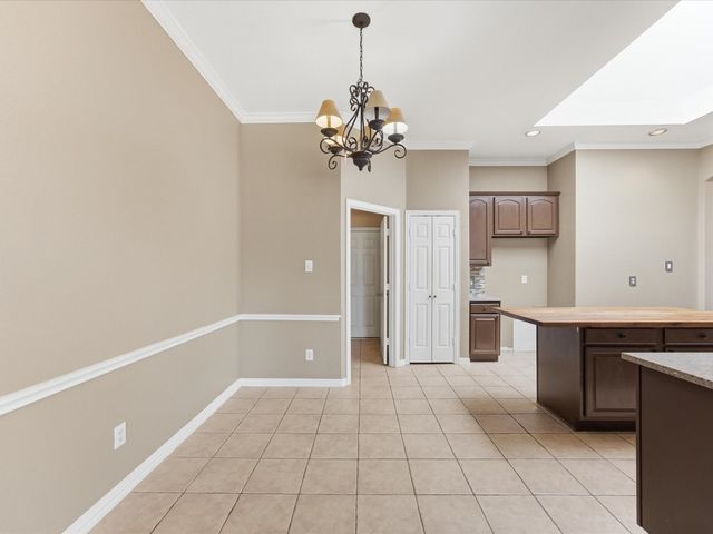 3516 Heatherbrook Drive, Arlington, TX 76001
