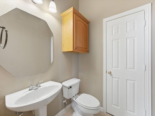 3516 Heatherbrook Drive, Arlington, TX 76001