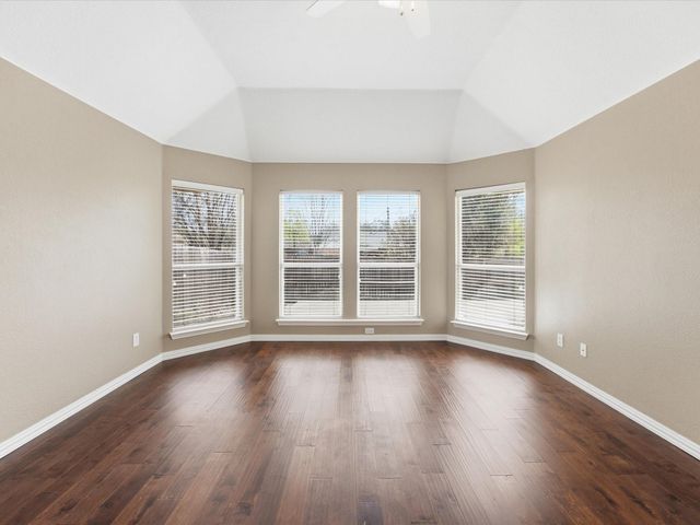 3516 Heatherbrook Drive, Arlington, TX 76001