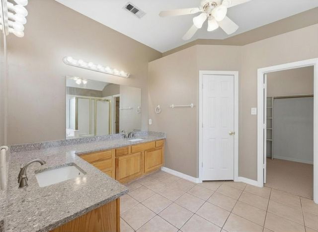 3516 Heatherbrook Drive, Arlington, TX 76001