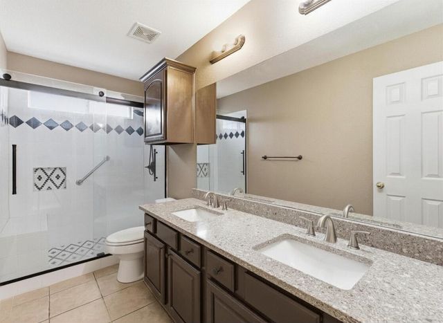 3516 Heatherbrook Drive, Arlington, TX 76001