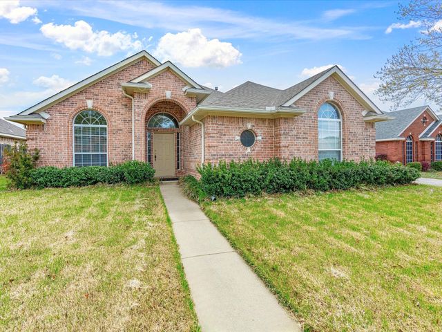 3516 Heatherbrook Drive, Arlington, TX 76001