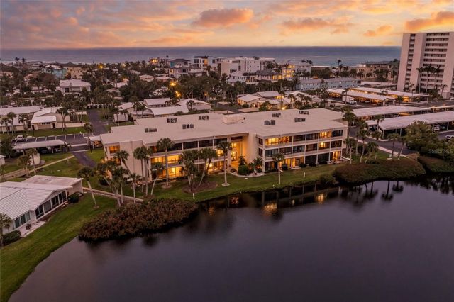 101 WHISPERING SANDS DRIVE 105, Sarasota, FL 34242