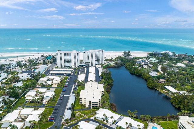 101 WHISPERING SANDS DRIVE 105, Sarasota, FL 34242