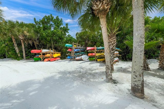 101 WHISPERING SANDS DRIVE 105, Sarasota, FL 34242