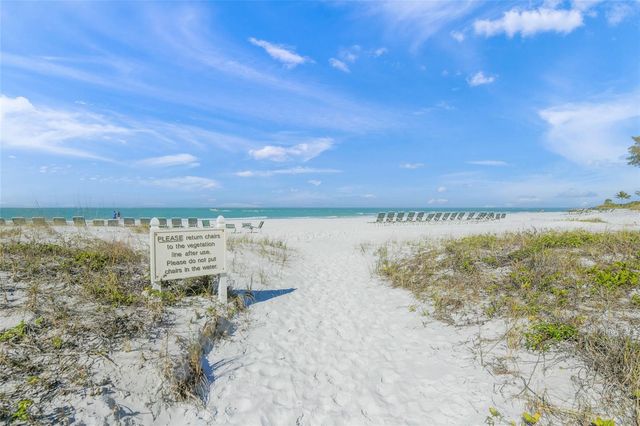 101 WHISPERING SANDS DRIVE 105, Sarasota, FL 34242