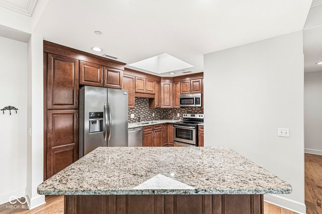 20971 Shoreline Court 410, Noblesville, IN 46062
