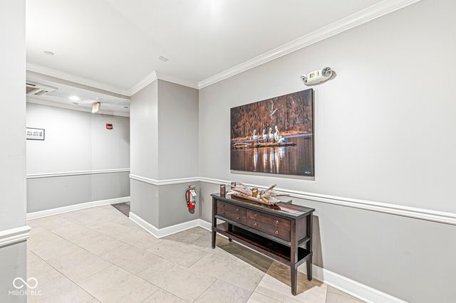 20971 Shoreline Court 410, Noblesville, IN 46062