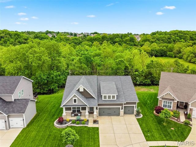 31 Tarpan Circle, Wentzville, MO 63385
