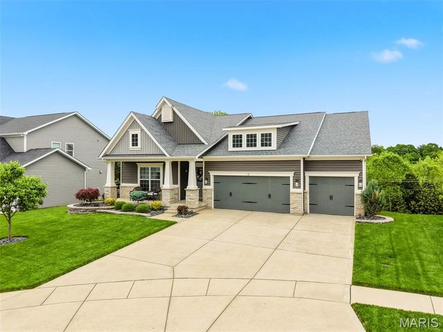 31 Tarpan Circle, Wentzville, MO 63385
