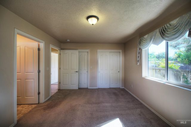 3573 N Rugby Dr., Boise, ID 83704