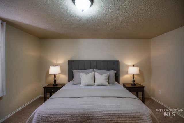 3573 N Rugby Dr., Boise, ID 83704